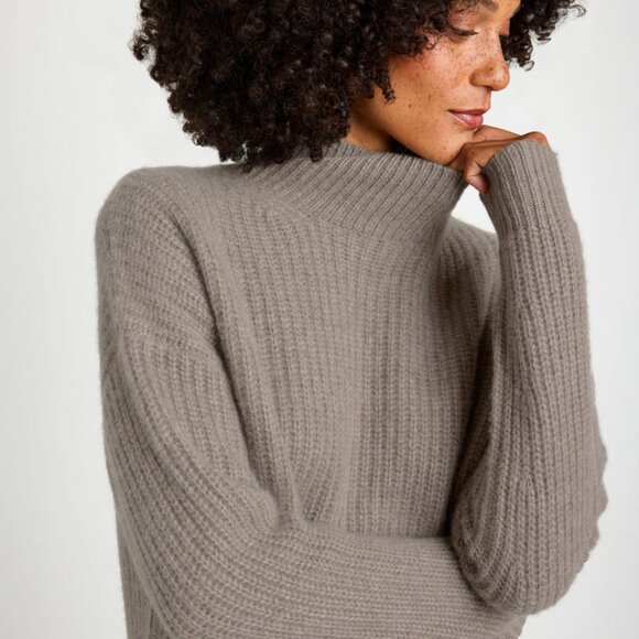 NWT: XS Splendid lightweight cashmere sweater dress - Picture 2 of 5